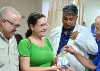 Avanza programa sanitario «José Chepino Gerbasi» para periodistas mayores en La Guaira