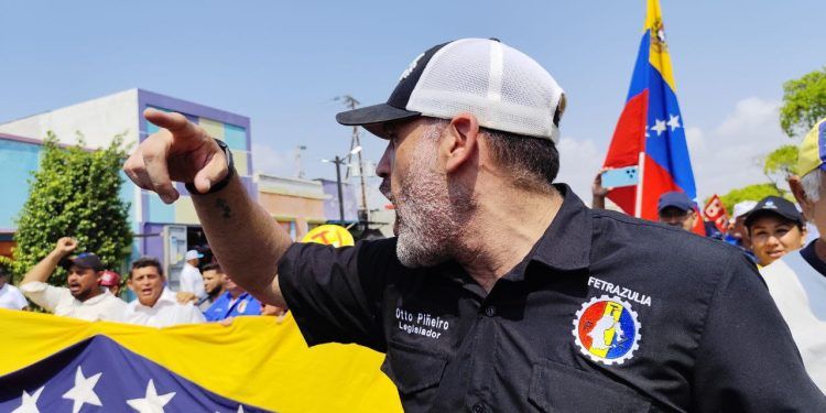 Zulia: Legisladores acompañaron a trabajadores en la marcha del primero de mayo