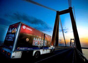PDVSA suministra lubricantes a pescadores en el occidente del país