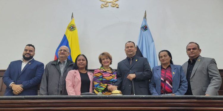 Zulia: Consejo legislativo homenajeó a la Asociación Zuliana de Ciegos por sus 66 aniversario