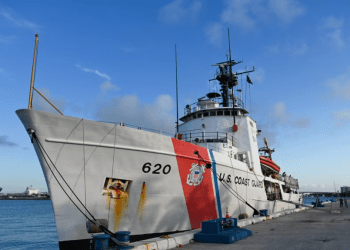 Guardacostas EEUU se incautan 63 millones de dólares en drogas frente a las costas de Venezuela