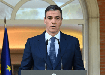El presidente español, Pedro Sánchez, habla desde el Palacio de La Moncloa en Madrid, el 28 de mayo de 2024. El gobierno de esa nación apostó porque en Venezuela se celebren elecciones “creíbles, inclusivas y competitivas”.