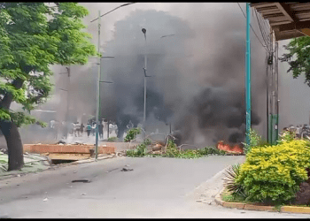 Protestas en las calles de Caracas y en el interior del país (imágenes + Videos)