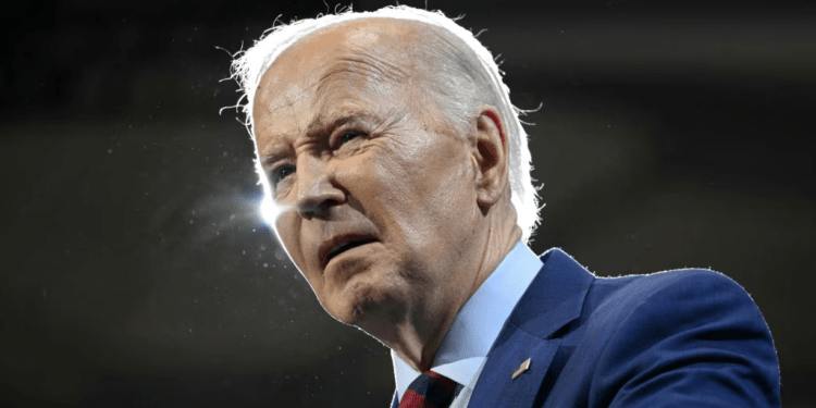EEUU: Joe Biden renuncia a su aspiración por la reelección