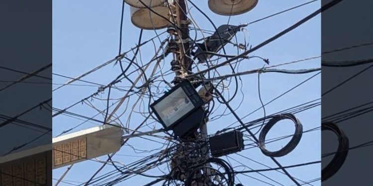 Falcón | Fallas eléctricas en el municipio Zamora no dan descanso a la colectividad