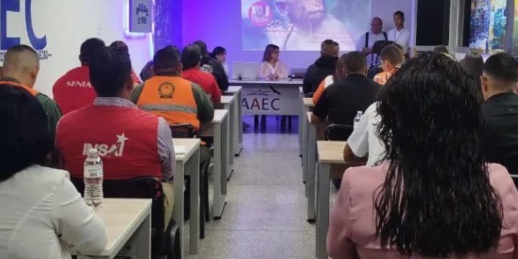 Funcionarios fueron capacitados sobre la prevención del Mpox en Puerto Cabello y Valencia