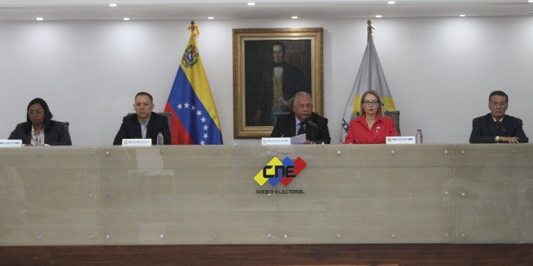 El CNE ratifica que Nicolás Maduro fue reelecto con el 51,95 % de los votos