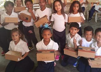 Falcón | Niños de la escuela Rita de Valery entraron a la ruta del Pasito Feliz en Tucacas