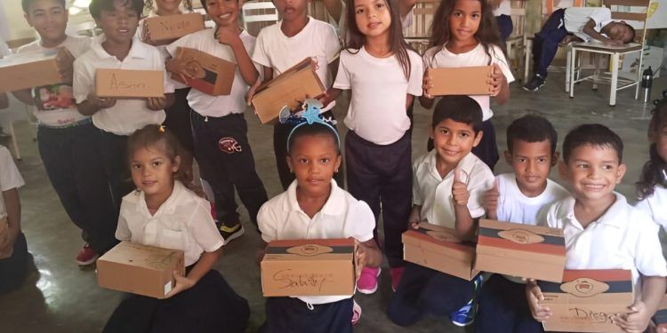 Falcón | Niños de la escuela Rita de Valery entraron a la ruta del Pasito Feliz en Tucacas