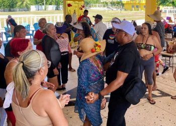 Abuelos y abuelas de Juan José Mora disfrutaron de un día de recreación