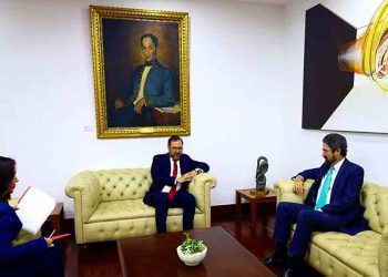 Canciller Gil se reunió con embajador de España Ramón Santos (+ Video)
