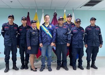 Carabobo: Alcalde León Jurado otorgó ascensos a seis integrantes del Cuerpo de Bomberos de San Diego