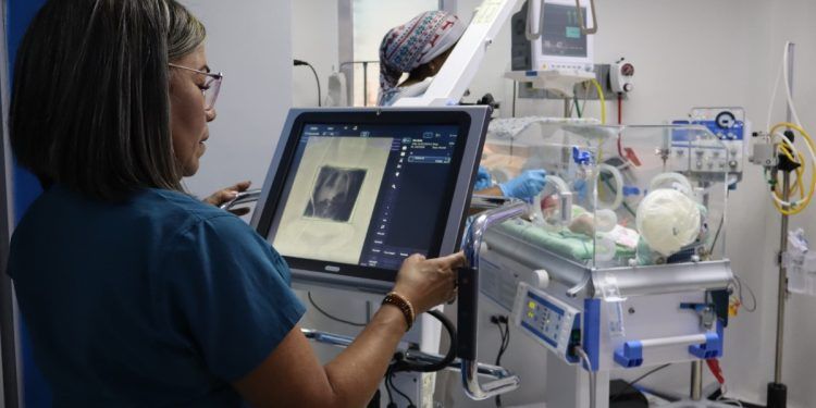 Neonatal de Puerto Cabello activó servicio de radiografía gratuito