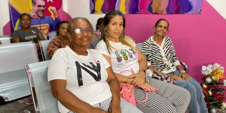 Docentes de las escuelas municipales fueron atendidas en la Clínica Rosa del municipio Juan José Mora