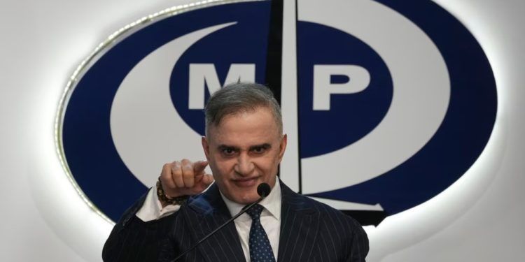 El fiscal general Tarek William Saab ofrece declaraciones a la prensa en la sede del Ministerio Público en Caracas, el 11 de noviembre de 2024.