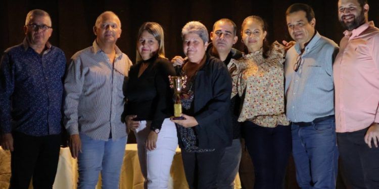 Club Cubano Valencia reconoció a los atletas más destacados en la ceremonia Gala Deportiva 2024
