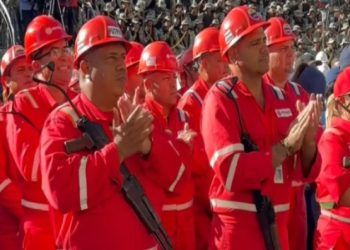 Nicolás Maduro juramentó a la Milicia Bolivariana como cuerpo combatiente de la clase obrera