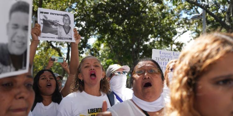 Denuncian tercera muerte de un preso político de los hechos tras elecciones presidenciales