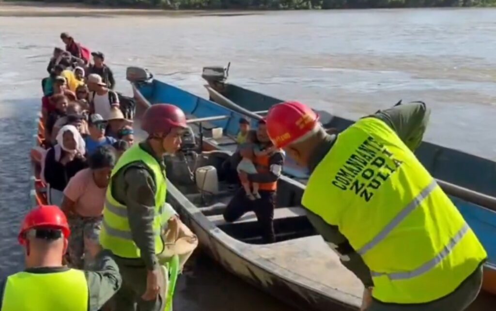 Habitantes de Colombia, desplazados por conflicto armado entre FARC y ELN, reciben ayuda y atención integral en Venezuela