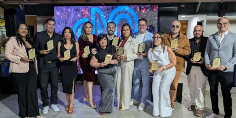 Periodistas de Carabobo celebraron su día con misa y entrega de premios Francisco J. Ávila