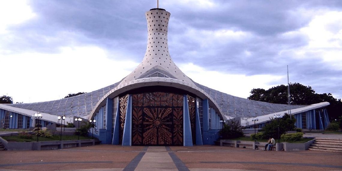 Lara: delincuentes robaron la Catedral de Barquisimeto