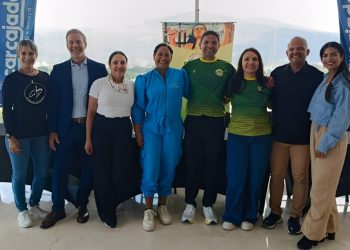 Alicia Bermúdez, Alberto Julio Manosalva, Tamira Rodríguez, Leysy Liendo, Elías Polo, Dayana Castillo, Walfred Castillo y Dey Ureña. Imágen: Héctor Correa