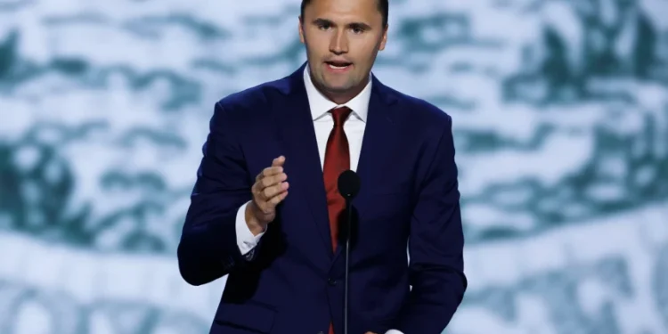 EEUU: Muere Charlie Kirk tras atentado armado en campus de la Utah Valley University (+ Videos)