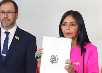 Las 5 Principales Noticias de Venezuela Hoy: Venezuela denuncia a Estados Unidos ante organismos internacionales por «agresión» a pescadores… Y MÁS.