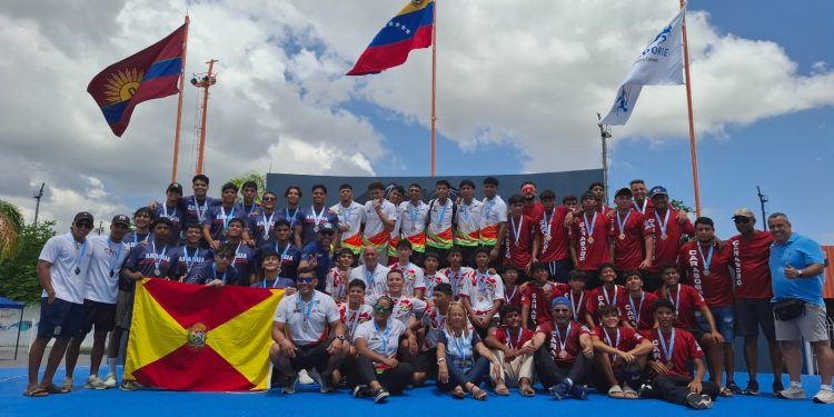 Carabobo arrasa en el Campeonato Nacional de Karate Anzoátegui 2025 y se consagra campeón en tres categorías