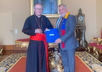 Maduro pide apoyo y recurre al Papa León XIV «para impulsar la paz en Venezuela»