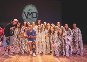 La Academia Neverland brilló en el Teatro Municipal de Valencia y se consagró en el  “Ultimate Dance 2025”