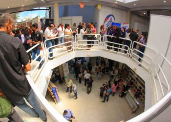 Carabobo le abre sus páginas al mundo literario: arrancó con éxito la FILUc 2024