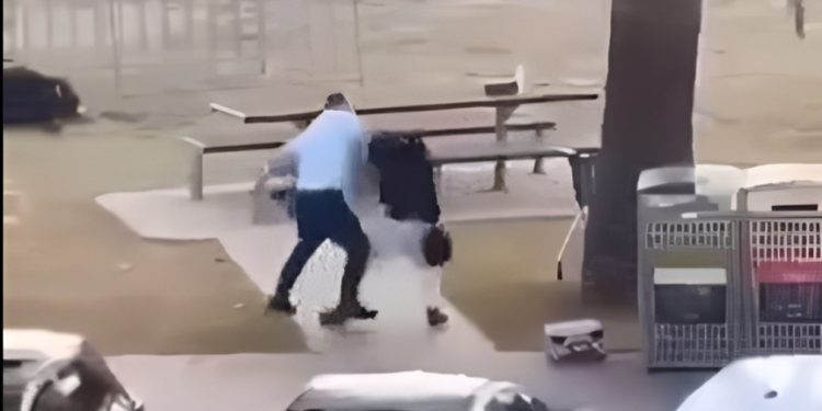 Australia: Un héroe anónimo desarmó a uno de los terroristas atacantes en la masacre de Bondi Beach (+ Videos)