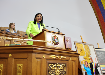 Delcy Rodríguez presenta reforma a la Ley de Hidrocarburos y anuncia creación de fondos para ingresos laborales y servicios públicos