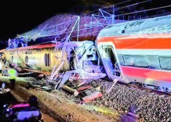 España: Accidente ferroviario enluta a España: caos y desesperación tras descarrilamiento en Córdoba (+ Video)