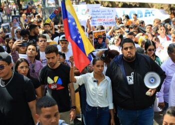 Estudiantes de la FCU UCV salieron este martes a las calles de Caracas