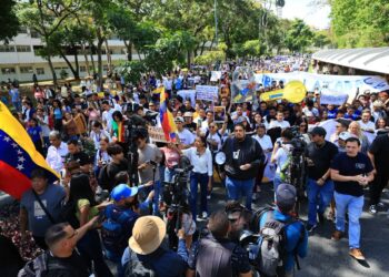 Las 5 Principales Noticias de Venezuela Hoy: Movimiento Estudiantil salió nuevamente a las calles de Caracas por una amnistía real. Y MÁS…