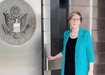 Laura Dogu: «Estamos trabajando para garantizar el retorno de la prosperidad a Venezuela» tras reunión con equipo de Chevron para abordar recuperación del país