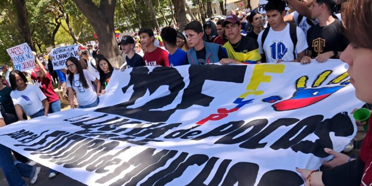 Las 5 Principales Noticias de Venezuela Hoy: Estudiantes tomaron las calles masivamente este jueves exigiendo «Que Sean Todos», la liberación de los Presos Políticos. Y MÁS…