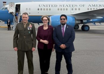 Las 5 Principales Noticias de Venezuela Hoy: Comandante del Comando Sur de Estados Unidos, General Francis Donovan de visita en Caracas, colapsan en Zonal 7 huelguistas. Y MÁS…