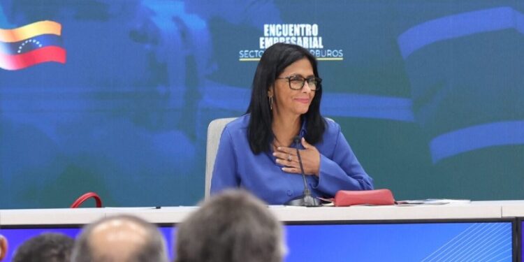Delcy Rodríguez expresó la solidaridad de Venezuela con el emir de Catar tras la tensión en el Medio Oriente