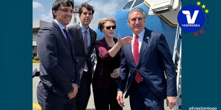 Doug Burgum, secretario del Interior de EEUU, visita Caracas (+ Video)