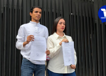 Albany Colmenares y Nikoll Arteaga reciben la Libertad Plena