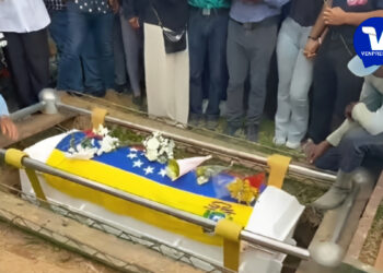 Las 5 Principales Noticias de Venezuela Hoy: Sepelio hoy de Carmen Teresa Navas llena de dolor e interrogantes sobre la muerte de su hijo Víctor Hugo Quero Navas. Y MÁS…