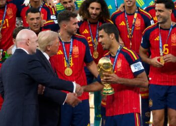 España Campeón FIFA 2026-Presidente Donald Trump entregó la Copa FIFA al esuipo campeón de España- Imágen @WhiteHouse