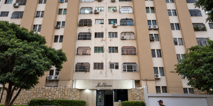CIV denuncia «confinamiento forzoso» de miles a familias en edificios, tras paralización de ascensores