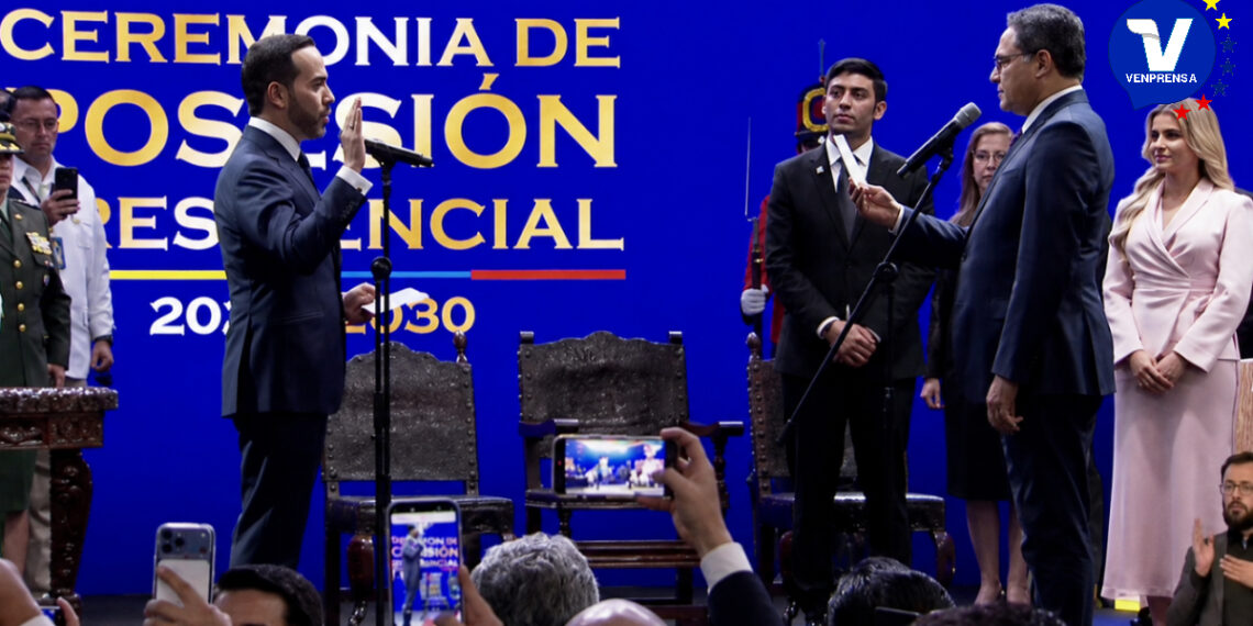 Colombia: HISTÓRICO; En Cali Abelardo De La Espriella tomó el juramento constitucional como nuevo presidente de los colombianos (+ Video)